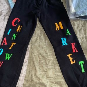 Chinatown Market Sweatpants size Large